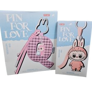 Pop Mart Set Of 2 - Mini Labubu Pink & Letter "U" Pendant - Pin For Love